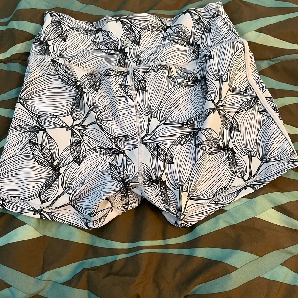 Buff bunny limitless shorts